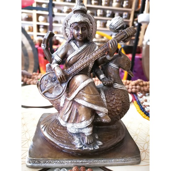 Saraswati HIndu Goddes - Small Size (19.5*14 cm, 7.6*5.5 inch)
