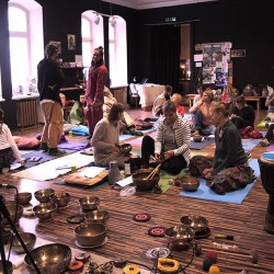 Fundamental Discovery seminar On TUNED PLANETARY  SINGING BOWLS in Switzerland - Basic Level