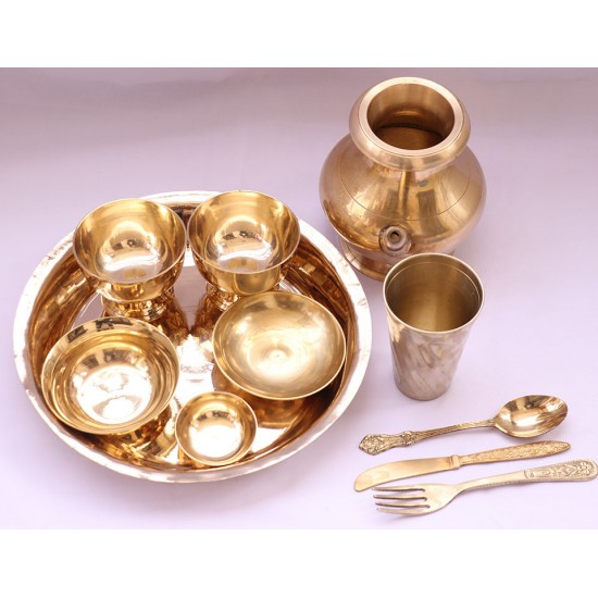 VIP Nepali Khana set,Thali set,Yellow/Shiny Quality - Mix Size VIP Nepali Khana set,Thali set,Yellow/Shiny Quality - Mix Size