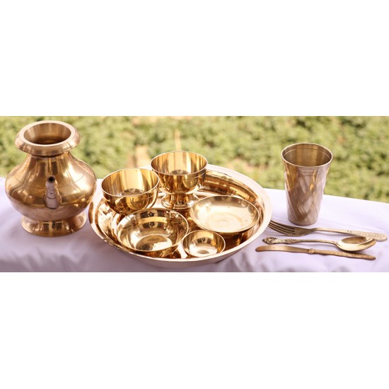 VIP Nepali Khana set,Thali set,Yellow/Shiny Quality - Mix Size VIP Nepali Khana set,Thali set,Yellow/Shiny Quality - Mix Size