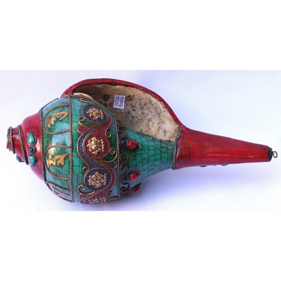 Conch Shell, powerful ancient healing (therapeutic) instrument, Hand work, Green Stone, Bajra and Coral (Eight Auspicious and Om Mane Padme Hum), Cream, Red and Green Color - Large Size (32*41 cm, 12.59*16.14 inch)