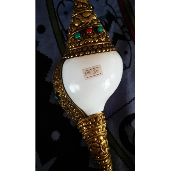 Metal Conch Shell(SHANKHA), powerful ancient healing (therapeutic) instrument, Hand work, Beautiful Design, Yellow Metal Color - Small Size (26*31*8.5 cm, 2.3*12.02*3.3  inch)