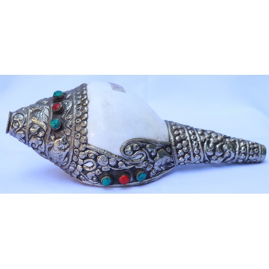 Metal Conch Shell(SHANKHA), powerful ancient healing (therapeutic) instrument, Hand work, Beautiful Design, White Color - Small Size (26*31*9 cm, 10.2*12.2*3.5 inch)