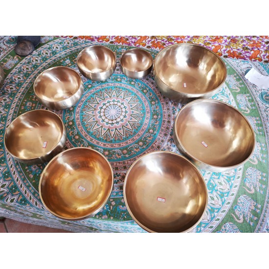 Musical Set Bowl - Handmade Jambati, Shiny (special double polished), Special Chakra Healing/Musical Singing bowls set with ascending sound and size - Medium Size 