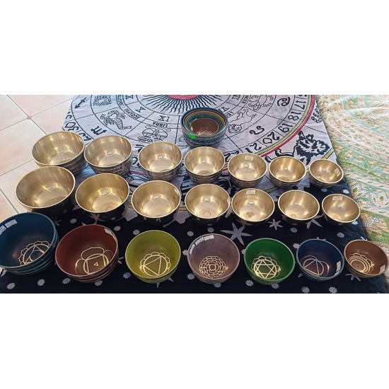 Cast-moulded Chakra Colour Set Bowls with ascending sound and size - Small Size 