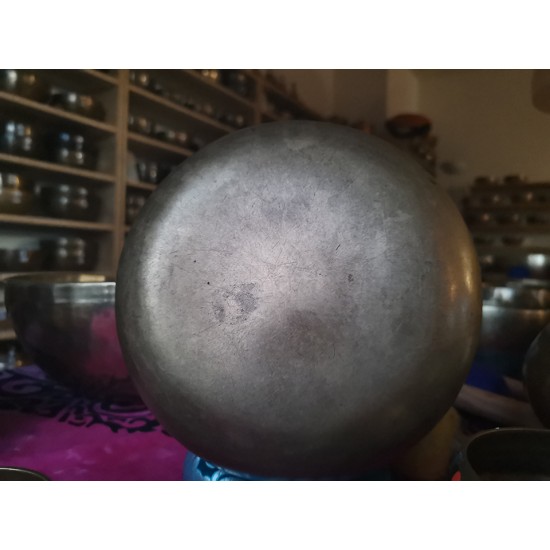 MERCURY - Healing, Planetary, Therapetic, Handmade, Unique (Speical), Normal Real Antique Singing Bowl - Medium Size 
